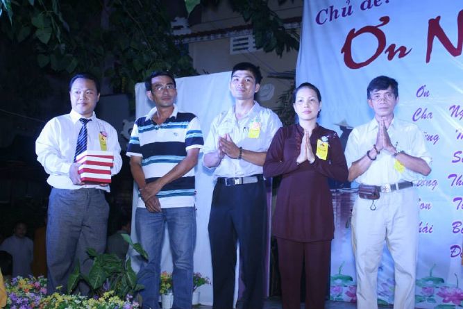 TP.HCM: Đại lễ tri ân cha mẹ tại chùa Thiên Chánh