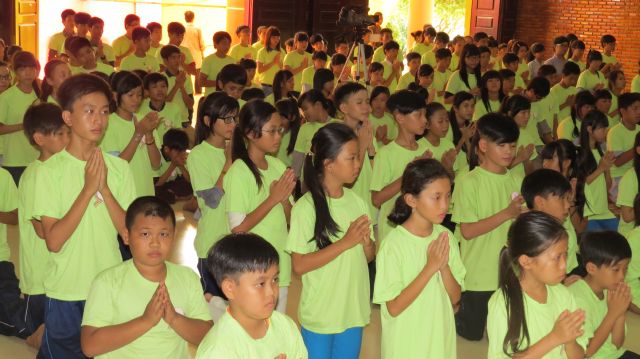 Đồng Tháp:Lễ Cầu nguyện &amp; Tư vấn mùa thi tại Khóa tu Tuổi trẻ &amp; Cuộc sống lần VII