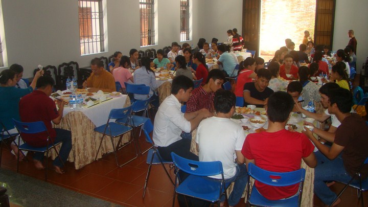 Trọn một ngày giao lưu “học Phật” ngập tràn niềm vui và ý nghĩa
