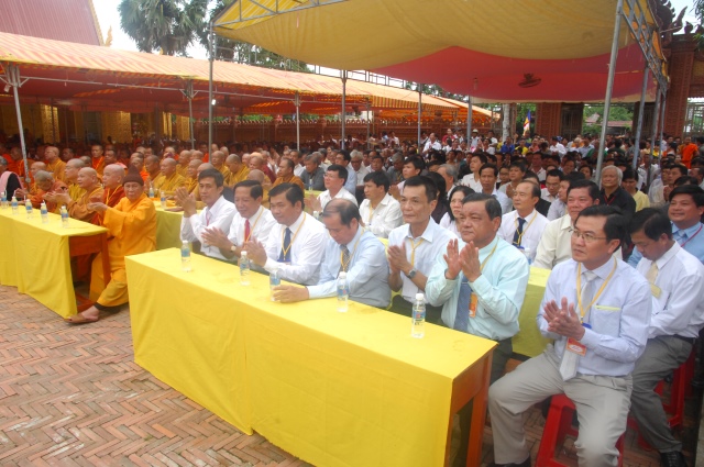 Kiên  Giang: Tưng bừng  triển lãm mỹ thuật Phật giáo đồng hành cùng dân tộc