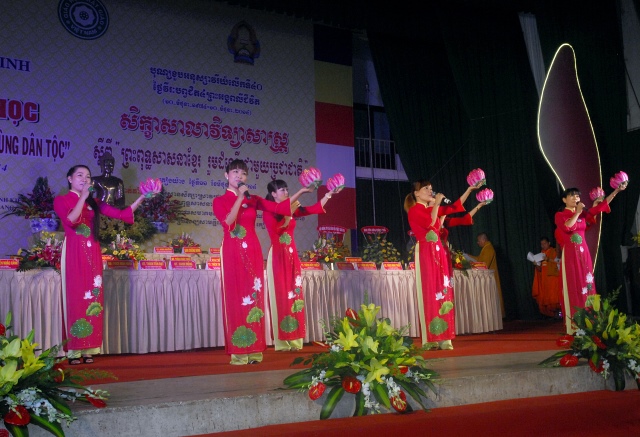 Kiên Giang: Hội thảo khoa học Phật giáo Nam tông Khmer đồng hành cùng dân tộc