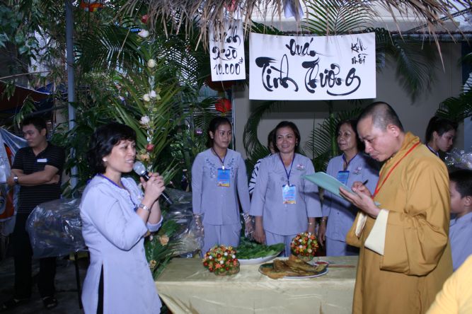 TP.HCM: Trao kỷ Lục Kinh Thư Pháp Vu Lan và Lễ Hội Ẩm Thực Chay Chùa Thiên Chánh