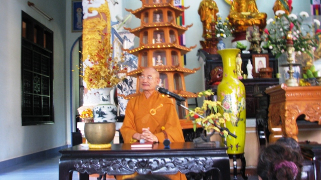 Khánh Hòa: 43 Ni sinh lớp sử Phật giáo Trường TCPH đi thực tế tìm hiểu lịch sử