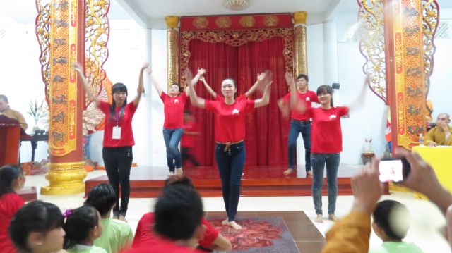 Đồng Tháp: Chùm ảnh sôi động đêm lửa trại &amp; chương trình “Đi tìm tài năng trẻ”
