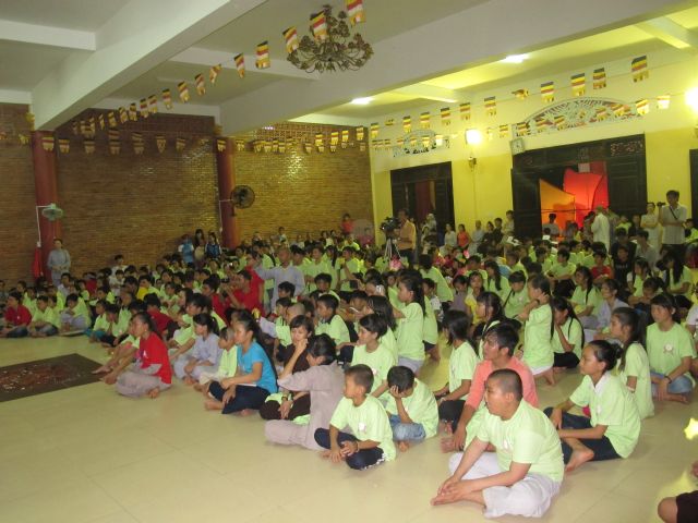 Đồng Tháp: Chùm ảnh sôi động đêm lửa trại &amp; chương trình “Đi tìm tài năng trẻ”