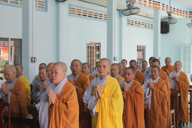 Đồng Tháp: Ban Chỉ Đạo An Cư Kiết Hạ Thăm Các Đạo Tràng