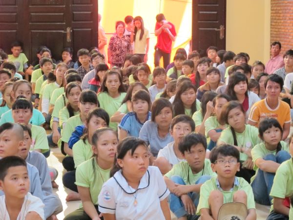 Đồng Tháp: Đong đầy cảm xúc lễ bế mạc khóa tu Tuổi trẻ &amp; Cuộc sống lần VII