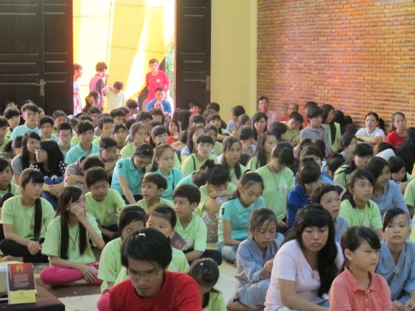 Đồng Tháp: Đong đầy cảm xúc lễ bế mạc khóa tu Tuổi trẻ &amp; Cuộc sống lần VII