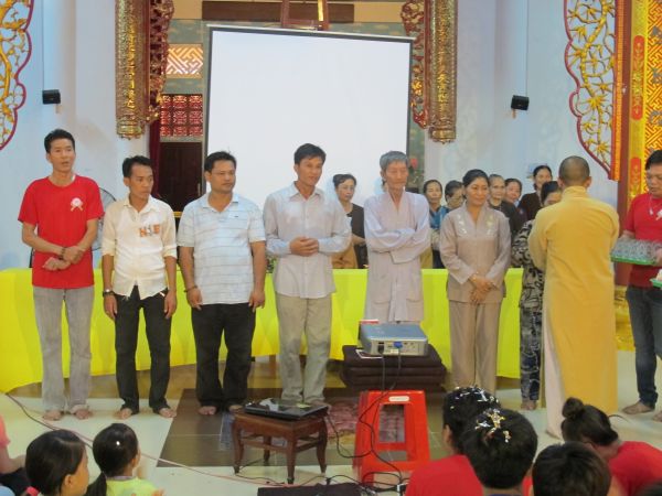 Đồng Tháp: Đong đầy cảm xúc lễ bế mạc khóa tu Tuổi trẻ &amp; Cuộc sống lần VII