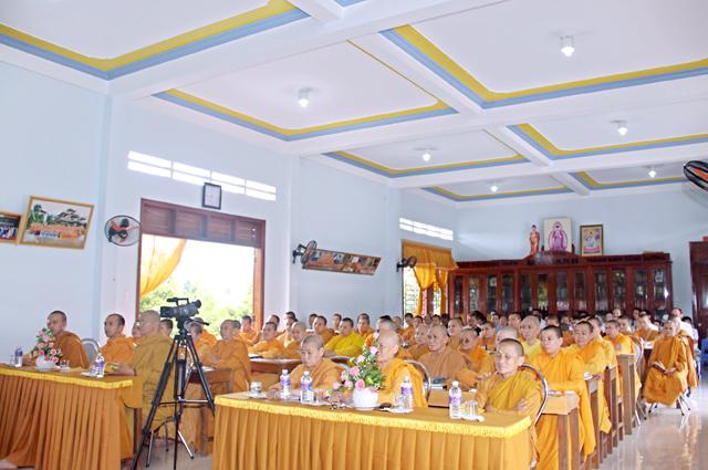 Gia Lai: HT Giác Toàn thăm và Sách Tấn Các Trường Hạ
