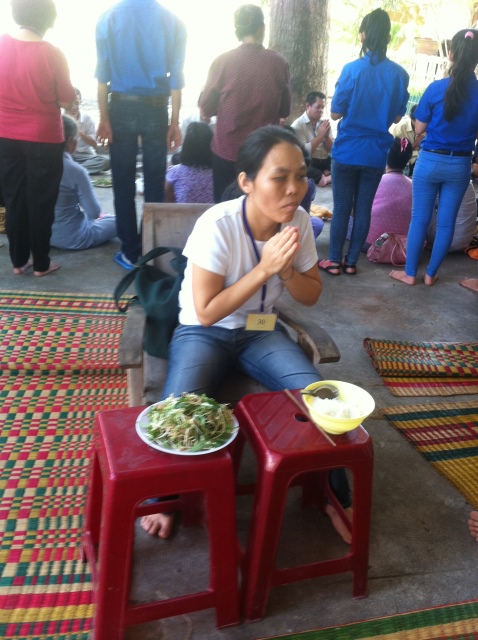 Nha Trang: Khóa tu Một Ngày An Lạc cho người Khiếm Thị tại Chùa Kim Quang