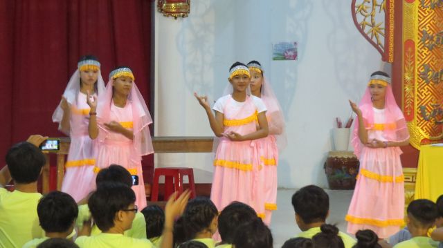 Đồng Tháp: Chùm ảnh sôi động đêm lửa trại &amp; chương trình “Đi tìm tài năng trẻ”