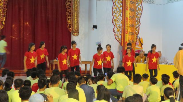 Đồng Tháp: Chùm ảnh sôi động đêm lửa trại &amp; chương trình “Đi tìm tài năng trẻ”