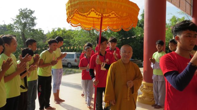 Đồng Tháp: những dòng sữa pháp tại khoá tu Tuổi trẻ &amp; Cuộc sống lần VII