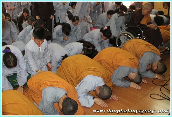 TP. HCM: Quan Âm tu viện cúng dường trường hạ