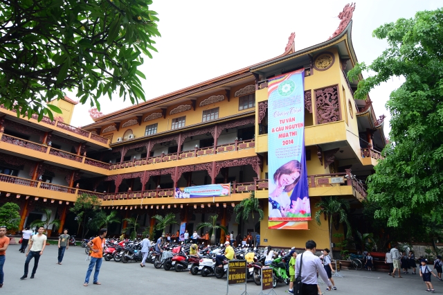 TP. HCM: lễ cầu nguyện và tư vấn mùa thi năm 2014