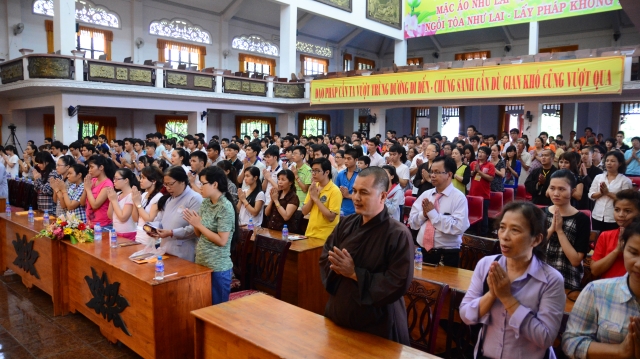 TP. HCM: lễ cầu nguyện và tư vấn mùa thi năm 2014