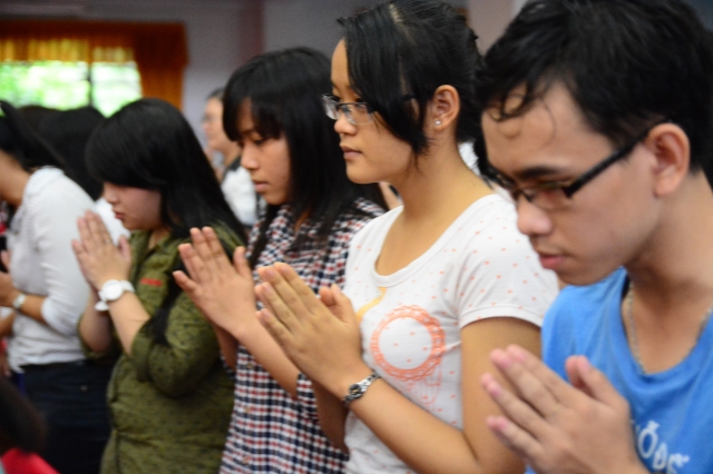 TP. HCM: lễ cầu nguyện và tư vấn mùa thi năm 2014