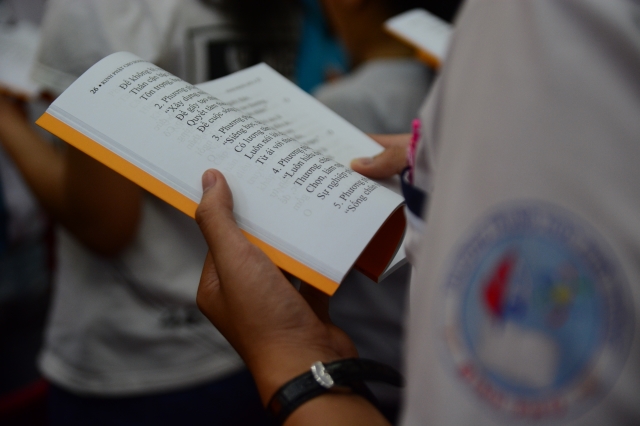 TP. HCM: lễ cầu nguyện và tư vấn mùa thi năm 2014