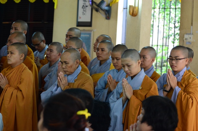 Quỹ Từ thiện Đạo Phật Ngày Nay: Cúng dường trường Hạ các tỉnh Miền Tây