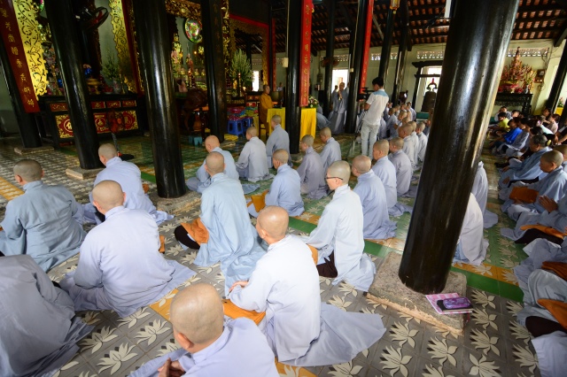 Quỹ Từ thiện Đạo Phật Ngày Nay: Cúng dường trường Hạ các tỉnh Miền Tây