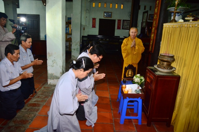 Quỹ Từ thiện Đạo Phật Ngày Nay: Cúng dường trường Hạ các tỉnh Miền Tây