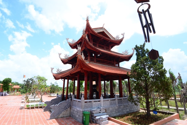 Quỹ Từ thiện Đạo Phật Ngày Nay: Cúng dường trường Hạ các tỉnh Miền Tây