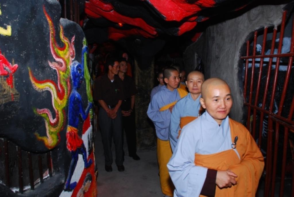 Lâm Đồng: Chùa Linh Phước Khai Mạc Công Trình Mục Liên Tìm Mẹ Qua 18 Cửa Địa Ngục