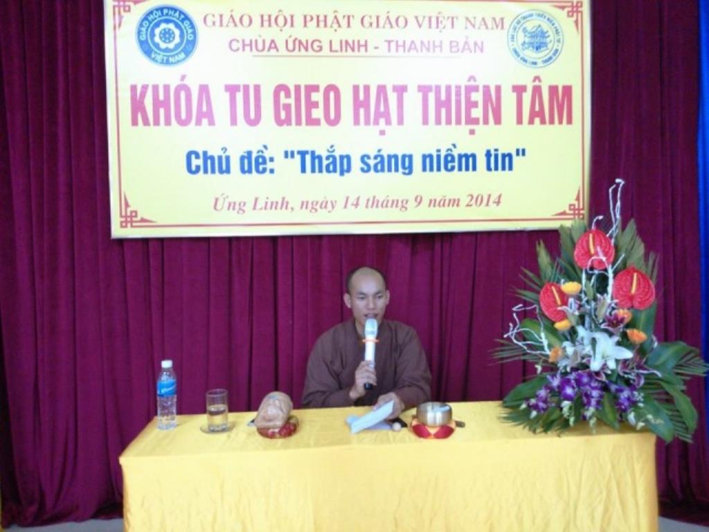 Thái Bình: Gần 100 bạn trẻ về chùa Ứng Linh dự tu một ngày