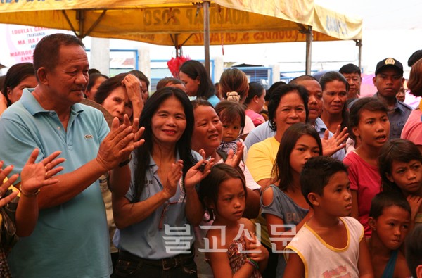 Philippines : Hoa Nở Chốn Đèo Heo - Cái nôi của nền giáo dục