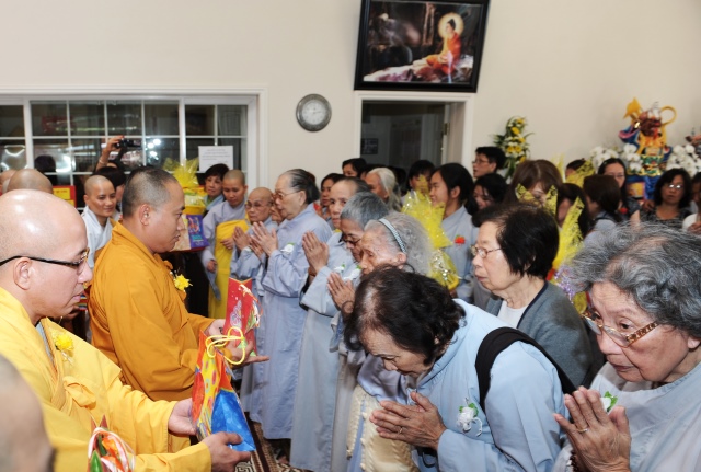Hoa Kỳ: Lễ Vu Lan tại chùa Phật Quang, San Jose