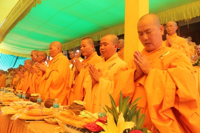 Huế: Đại lễ Vu lan thắng hội và Pháp hội cúng dường trai Tăng năm Giáp Ngọ - PL.2558