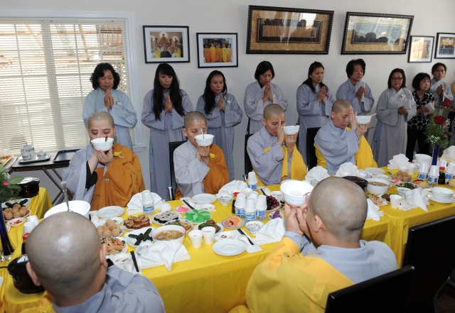 Hoa Kỳ: Lễ Vu Lan tại chùa Phật Quang, San Jose