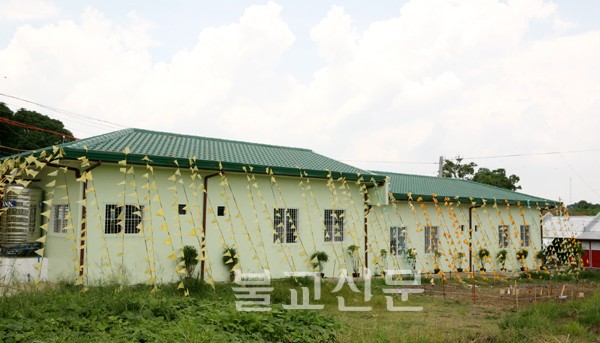 Philippines : Hoa Nở Chốn Đèo Heo - Cái nôi của nền giáo dục