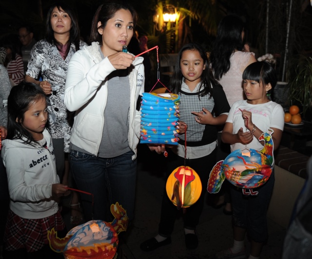 Hoa Kỳ: Vui tết Trung Thu 2014 tại chùa Đức Viên - San Jose