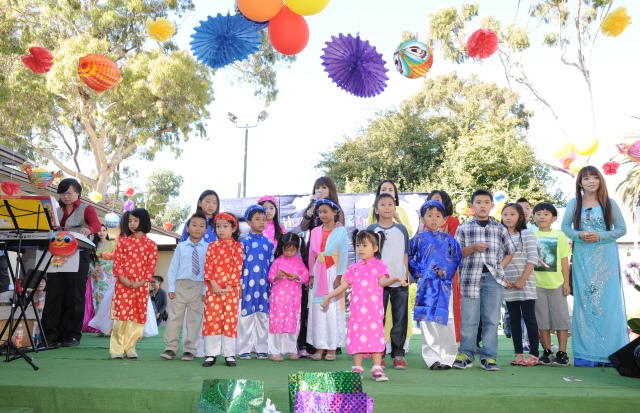 Hoa Kỳ: Vui tết Trung Thu 2014 tại chùa An Tường - Oakland
