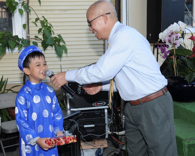 Hoa Kỳ: Vui tết Trung Thu 2014 tại chùa An Tường - Oakland