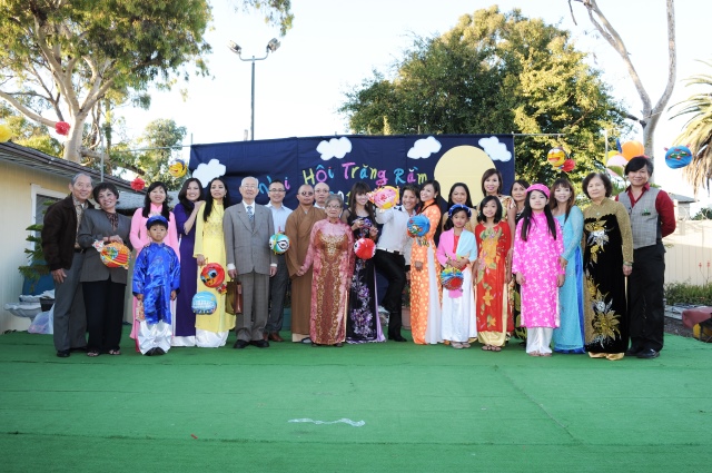 Hoa Kỳ: Vui tết Trung Thu 2014 tại chùa An Tường - Oakland