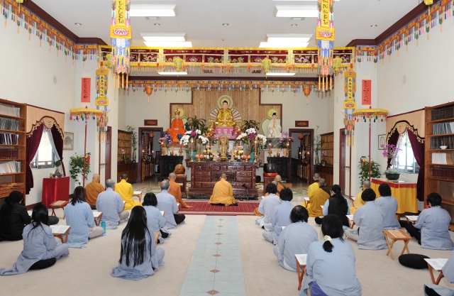 Chùa Phổ Từ, Hoa Kỳ,  hơn 20 năm mở khóa tu học mùa hè cho Tăng, Ni và Phật tử