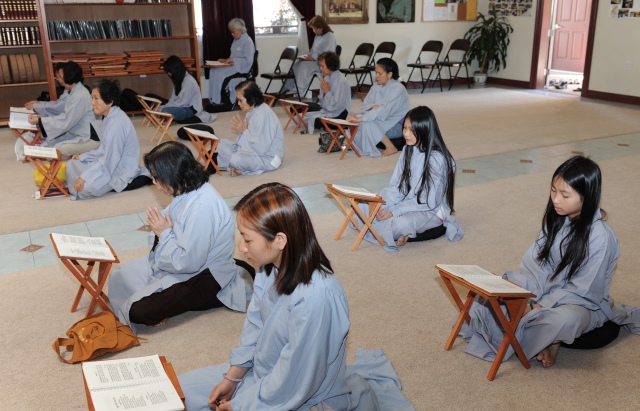 Chùa Phổ Từ, Hoa Kỳ,  hơn 20 năm mở khóa tu học mùa hè cho Tăng, Ni và Phật tử