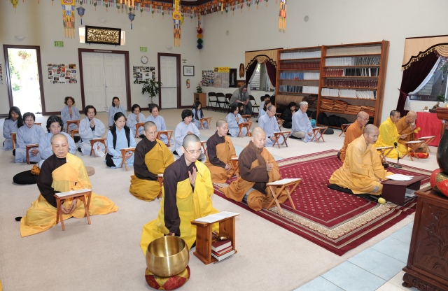 Chùa Phổ Từ, Hoa Kỳ,  hơn 20 năm mở khóa tu học mùa hè cho Tăng, Ni và Phật tử