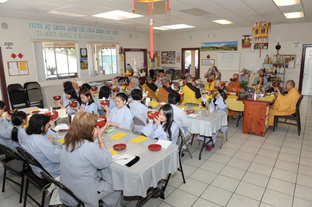 Chùa Phổ Từ, Hoa Kỳ,  hơn 20 năm mở khóa tu học mùa hè cho Tăng, Ni và Phật tử