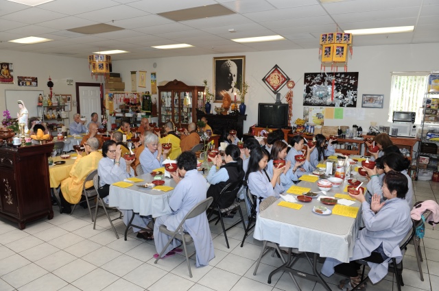 Chùa Phổ Từ, Hoa Kỳ,  hơn 20 năm mở khóa tu học mùa hè cho Tăng, Ni và Phật tử