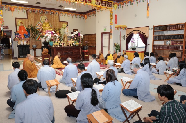 Chùa Phổ Từ, Hoa Kỳ,  hơn 20 năm mở khóa tu học mùa hè cho Tăng, Ni và Phật tử