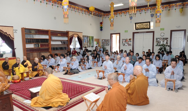 Chùa Phổ Từ, Hoa Kỳ,  hơn 20 năm mở khóa tu học mùa hè cho Tăng, Ni và Phật tử