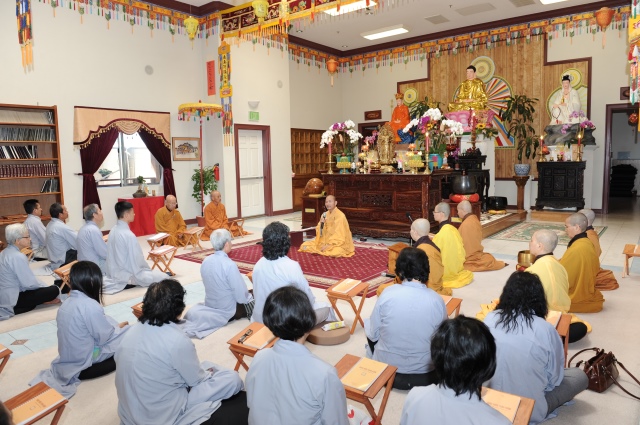 Chùa Phổ Từ, Hoa Kỳ,  hơn 20 năm mở khóa tu học mùa hè cho Tăng, Ni và Phật tử