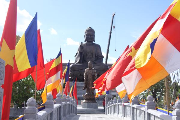 Nam Định: Chùm ảnh hô thần an vị đại tôn tượng Đức Bổn Sư Thích Ca Mâu Ni Phật