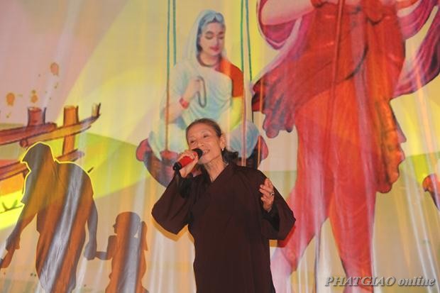 Thái Nguyên: Đêm Hội Vu Lan Chùa Thịnh Đán