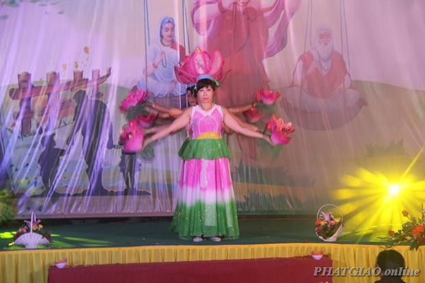 Thái Nguyên: Đêm Hội Vu Lan Chùa Thịnh Đán