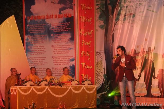 Thái Nguyên: Đêm Hội Vu Lan Chùa Thịnh Đán